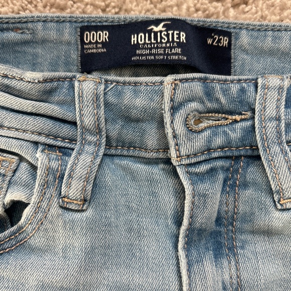 Hollister Flared Jeans - Picture 2 of 3